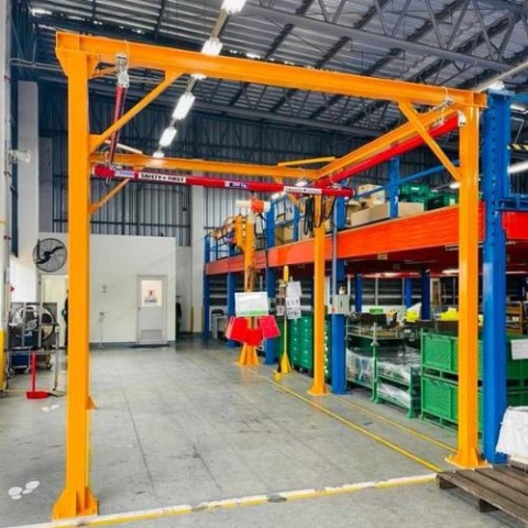 Light crane